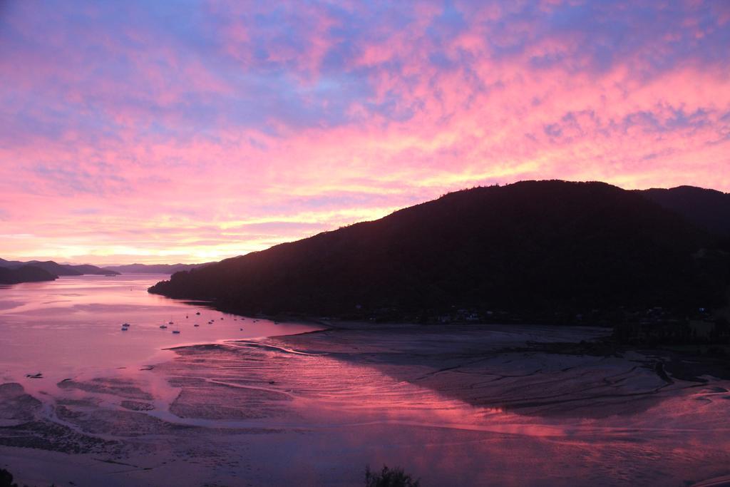 Okiwa Bay Lodge Picton Luaran gambar